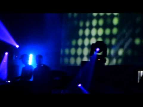 Cosmic Gate - Rain Live EEC 2010