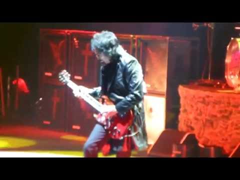 Black Sabbath - Supernaut HD @ Barclays Center, NY 2014