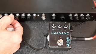 Video thumbnail for Gainiac Basic Edition and MP Custom FX Solid state Amp by MP Custom FX