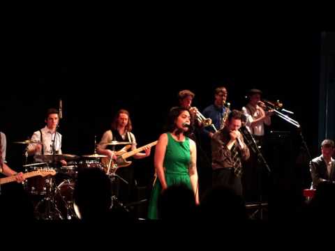 The Blueswater ft. Nicole Smit - Do I Move You (10-piece band)