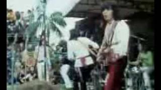 Download lagu Rolling Stone Tribute To Yana Kermit - Ojeg.3gp mp3 Download lagu Rolling Stone Tribute To Yana Kermit - Ojeg.3gp mp3