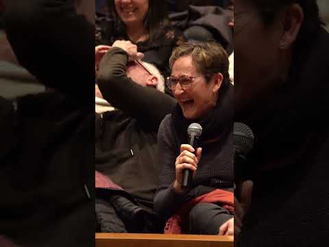 ¿Queréis pareja fisioterapeuta? 😉👇🏼#humor #comedia #andreucasanova #tindersorpresa #standupcomedy