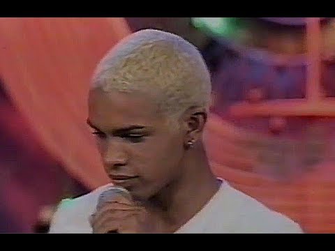 Os Travessos - Quando A Gente Ama ( Planeta Xuxa 1999)