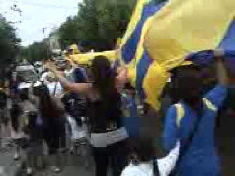 "La banda del docke ya yegoo para alentar(8" Barra: La Banda del Docke &bull; Club: Dock Sud