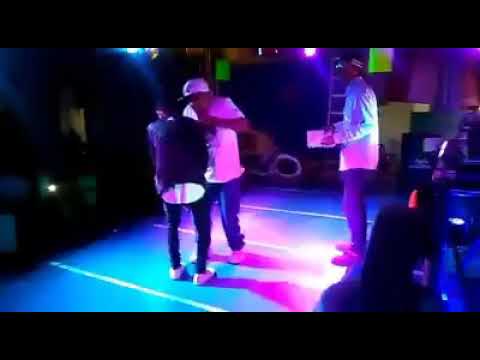 Batalla de gallo  josenrry vs. 77