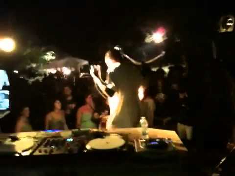 A1 Wyclef Refugee Allstar aka Grammy Sound @ Pon The Hills festival 23/06/2012