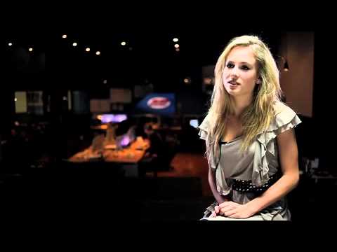 Linda Lind - Vocal Student at MI