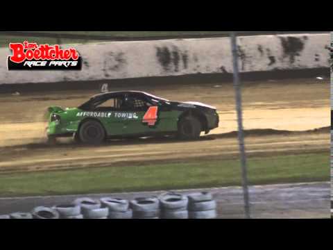 Modified Sedans - Heat 3 - Cairns Speedway - 30.08.14