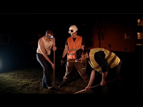 Head Smashed - Throw Away (Official Music Video)