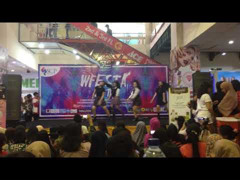 [120817] The Lux - Intro PWF + As If It's Your Last (BLACKPINK) Cover @ WFESTA2017