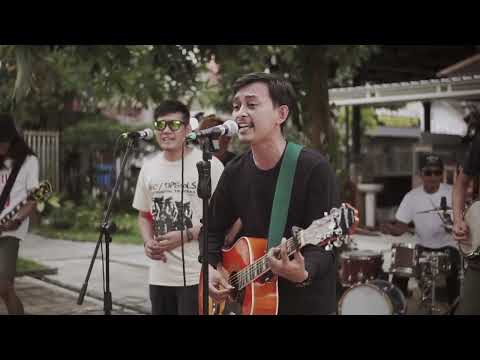 Black Rawk Dog - Nyala Lentera (Live Session by Studio Warnasuara)
