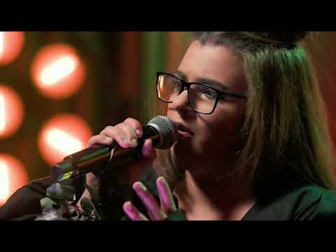 Sonia - Mirosul de cafea | CLASH x OTS