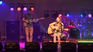 preview picture of video 'Georgie Curry Alistair Jones Live at the Kool Skools Awards 2013'