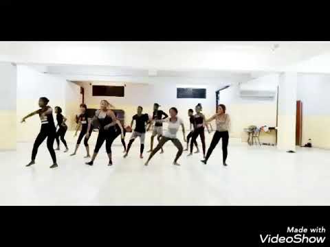 Kanis feat J Perry- Ayy