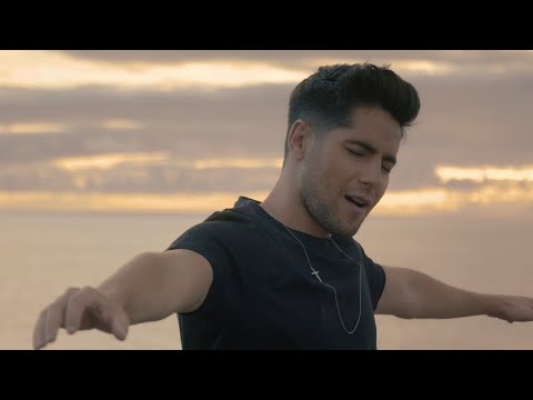 Neo Pinto - Volando Sobre El Mar (Official Video)