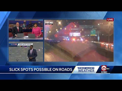 ICY ROADS: Dozens of crashes reported across Kansas City metro area