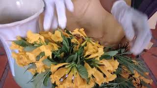 I Love Yellow Flowers She Should Catch The Feeling