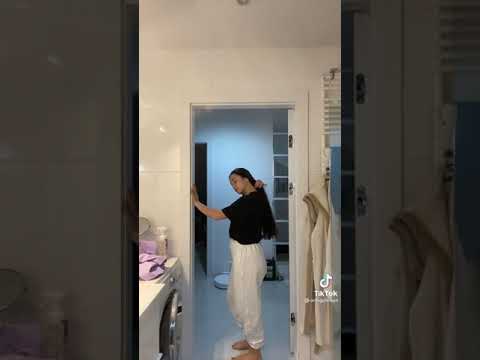 silhouette challenge | red light | tiktok challenge