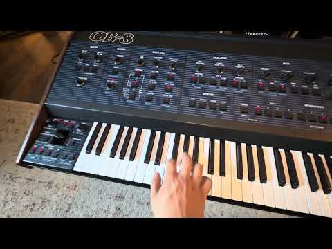 Immagine SERVICED! FATAR Keyboard ! Oberheim OB-8 61-Key 8-Voice Synthesizer 1983 - Blue with Wood Sides - 12