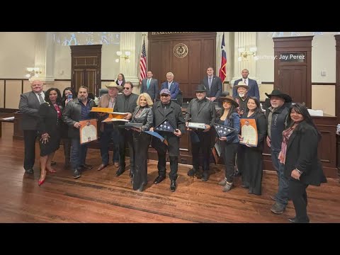 Jay Perez among Tejano icons honored by Bexar County