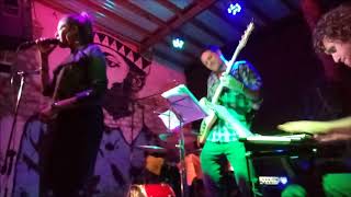 Misty Singers - Afro Blue (Robert Glasper - Erykah Badu Version Cover)