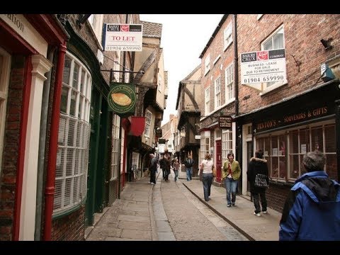 Places to see in ( Yorkshire - UK ) The Shambles
