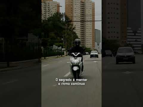 Saiba tudo sobre manobras em baixa velocidade com scooter