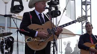 Deke Dickerson &amp; The Whippersnappers: "Sixteen Tons" (11/6/2022; Outlaw Country West (music cruise))