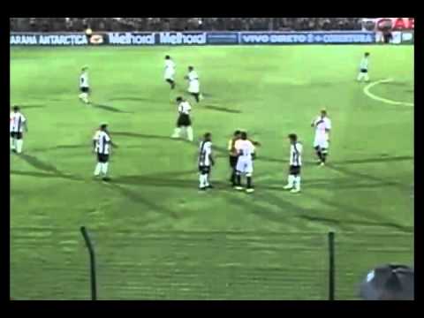 Santos 1 x 2 Atlético-MG - Neymar Aplaude Árbitro e Acaba Expulso 13/10/2011