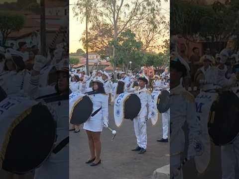 Banda Celemias Araújo desfile cívico em Coelho Neto Maranhão