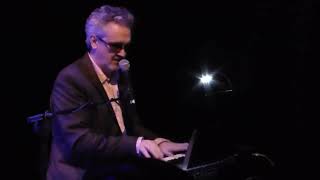 Wayne Hussey - You Make Me Breathe (Winchester Discovery Centre 21 April 2016)