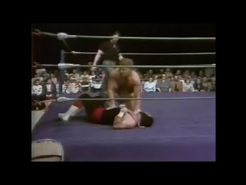 The Invader vs Billy Travis CWF wrestling