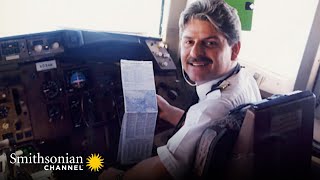 A Crash Investigator is Stunned by the Identity of a Plane’s Co-Pilot 😲 Air Disasters | Smithsonian