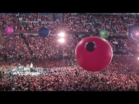 Coldplay, Tim Booth - Sit Down (James cover) - Live in Manchester, June 4 2023