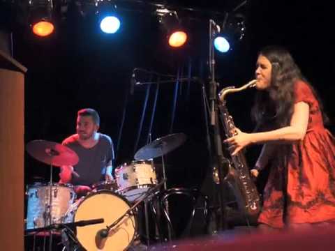 Pace: Murphys lag, Elin Larsson, saxofon