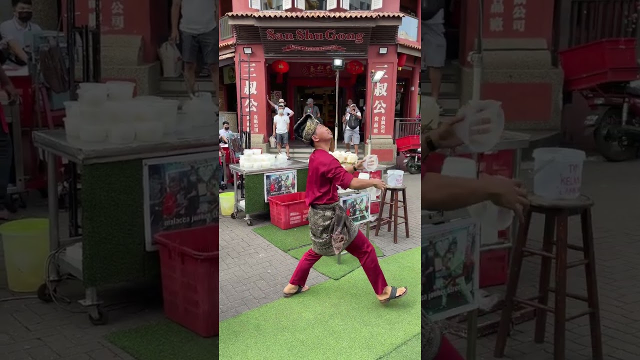 Jonker Street Pasar Malam  - Street Food Night Market in Malacca