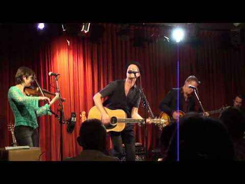 Eric DeVries - Songwriters Blues - Live in Eindhoven