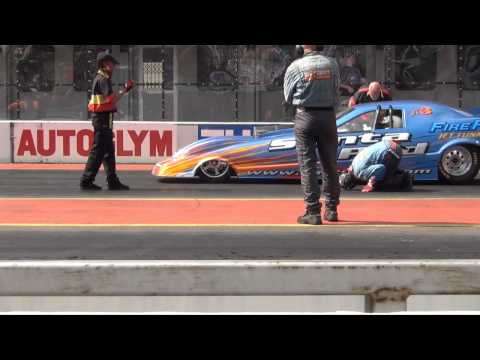 Jet Powered Funny Car "Fire Force" 5 sec Pass 2011
