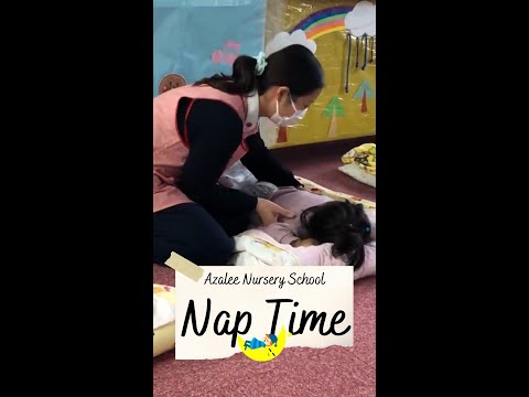 お昼寝タイム - Nap time at Azalee Nursery School!
