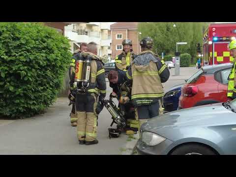 220611 Larm om lägenhetsbrand