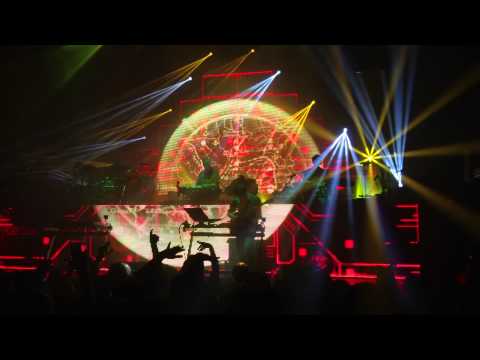 Hidden Hand, Hidden Fist