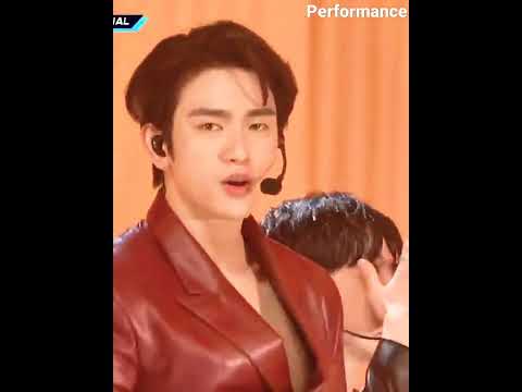 Jinyoung did it on purpose! So Savage!!! #GOT7 #kpop