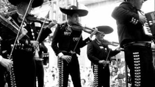 Rocio Durcal - La Barca De Oro