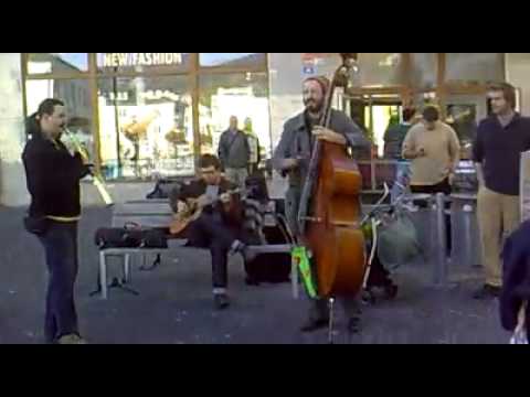 Original Alva Vinariko Orchestra - It Don't Mean a Thing (If It Ain't Got That Swing)