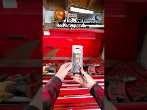 Video: Gator Magnetics Shop Tool Box Hooks for Milwaukee Drills and Drivers video thumbnail