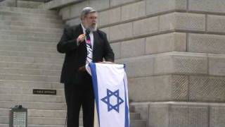 preview picture of video 'Standing for Israel on the SC Capitol Steps (Intro)'