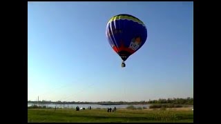 preview picture of video 'Aerostat @ Velikiy Novgorod'