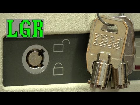 老式PC為什麼有鑰匙鎖？[LGR回顧] (Why did old PCs have key locks? [LGR Retrospective])