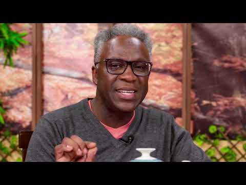 TENHO CIÚMES DO MEU FILHO | Café com Cristo (13/11/2020)