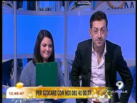 Eleonora Russo collabora durante il Quiz Musicale - Studio Mattina 28/03/13